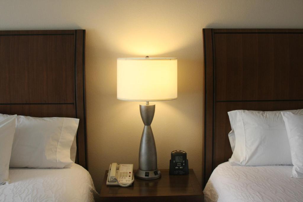 Room image 1