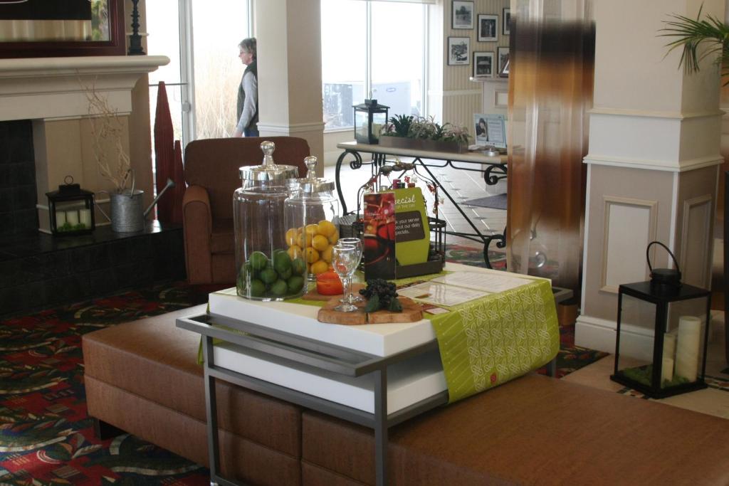 Room image 3